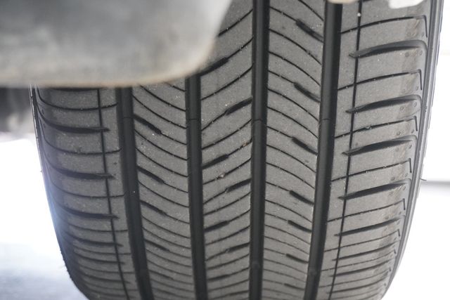 2011 Toyota Avalon  - 23006408 - 27