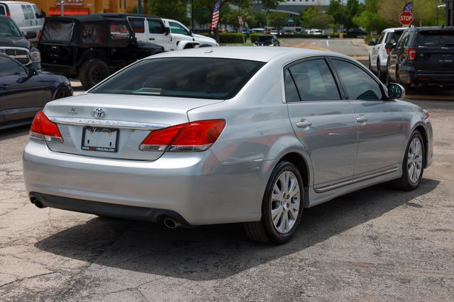 2011 Toyota Avalon  - 23019787 - 13