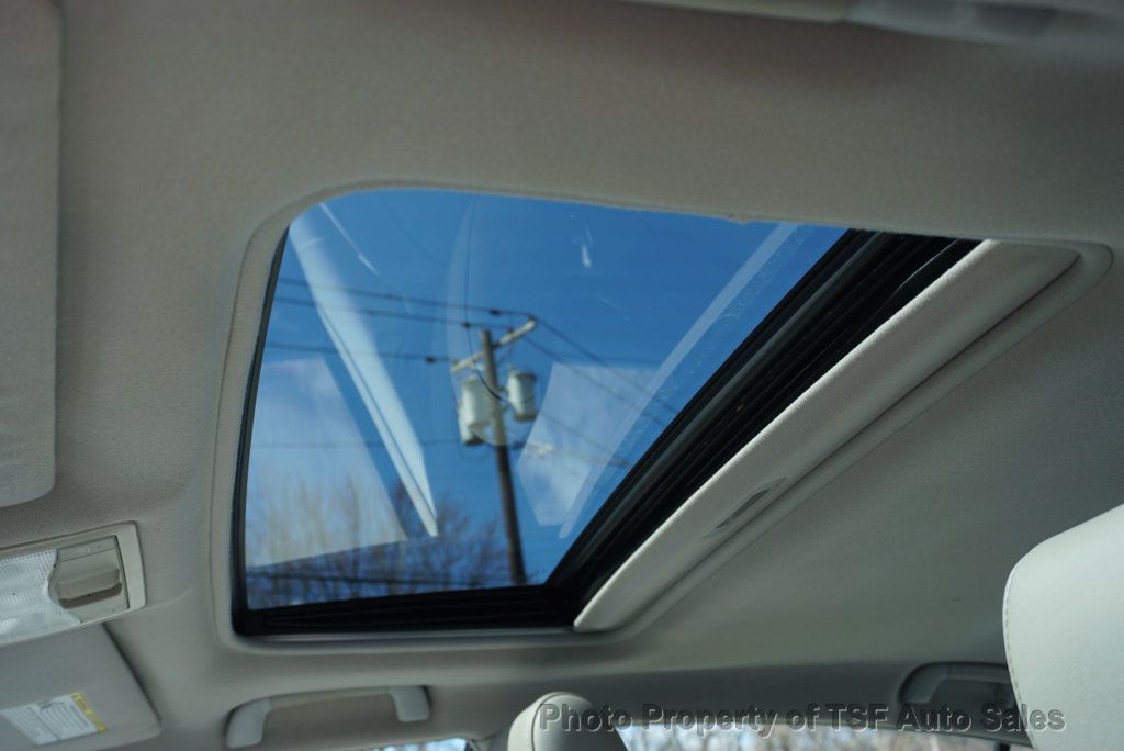 2011 Toyota Avalon 4dr Sedan LEATHER SUNROOF HEATED SEATS REAR CAMERA BLUETOOTH  - 22998599 - 29