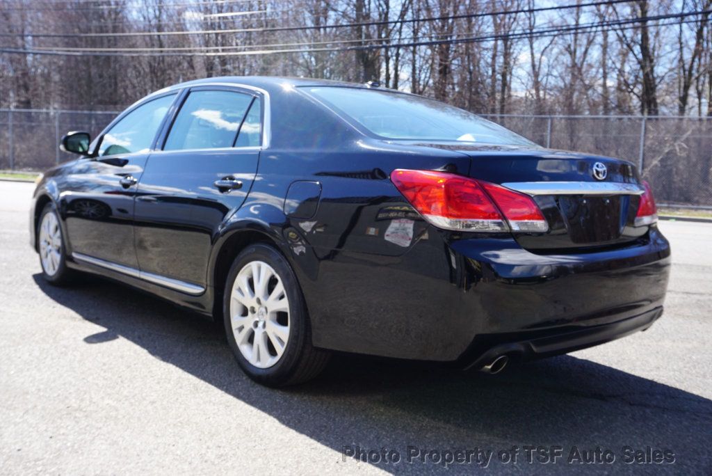 2011 Toyota Avalon 4dr Sedan LEATHER SUNROOF HEATED SEATS REAR CAMERA BLUETOOTH  - 22998599 - 4