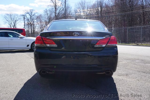 2011 Toyota Avalon 4dr Sedan LEATHER SUNROOF HEATED SEATS REAR CAMERA BLUETOOTH  - 22998599 - 5