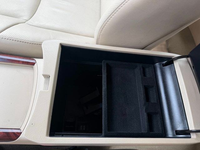 2011 Toyota Avalon 4dr Sedan Limited - 22970615 - 46