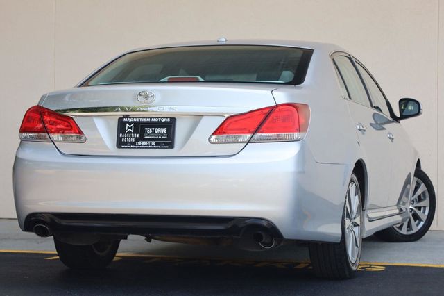 2011 Toyota Avalon Limited - 23069692 - 8