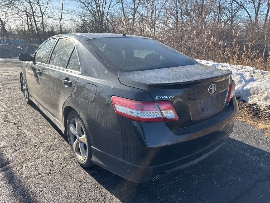 2011 Toyota Camry  - 22963796 - 2
