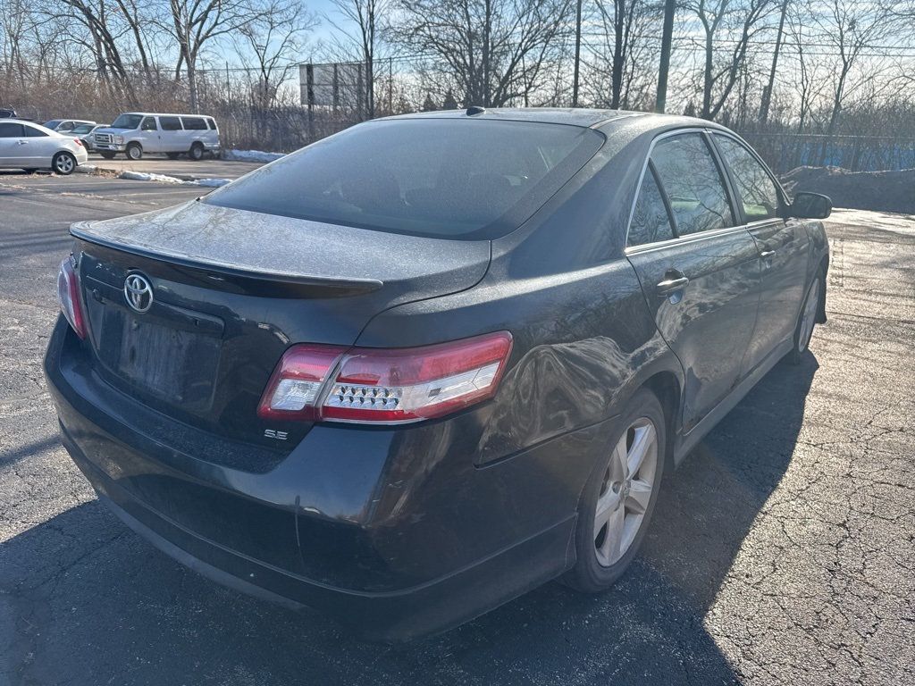 2011 Toyota Camry  - 22963796 - 3