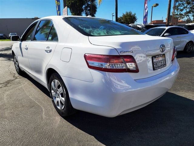 2011 Toyota Camry  - 22630935 - 10