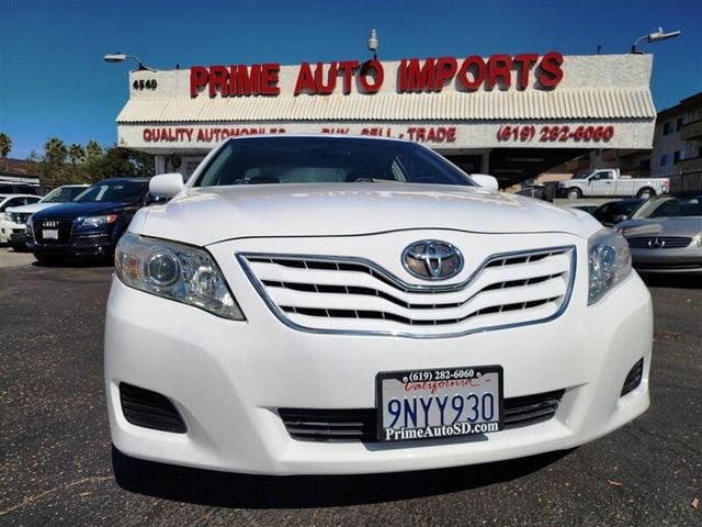 2011 Toyota Camry  - 22630935 - 1