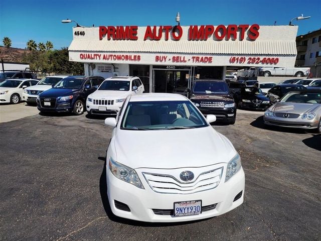 2011 Toyota Camry  - 22630935 - 2