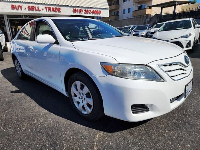 2011 Toyota Camry  - 22630935 - 4