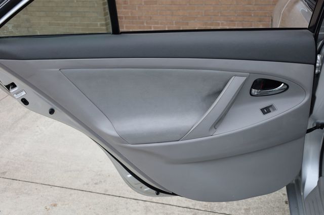 2011 Toyota Camry  - 22946142 - 14