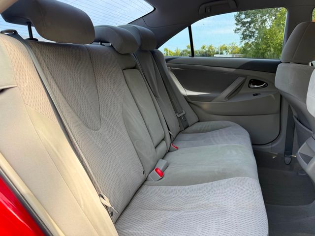 2011 Toyota Camry  - 23051609 - 21