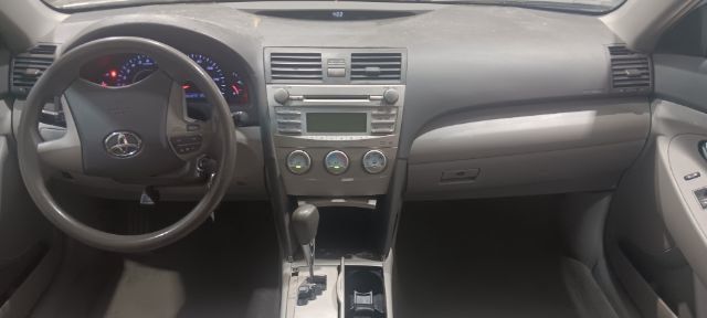 2011 Toyota Camry 1 - 22996512 - 4