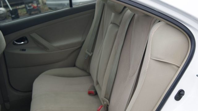 2011 Toyota Camry 3 MONTH WARANTY ,JUST SERVICED, VERY CLEAN INSIDE AND OUT  - 22986888 - 27