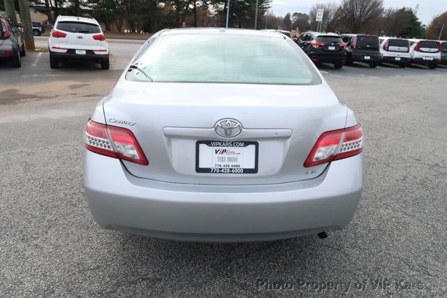 2011 Toyota Camry 4dr Sedan I4 Automatic LE - 22710515 - 6