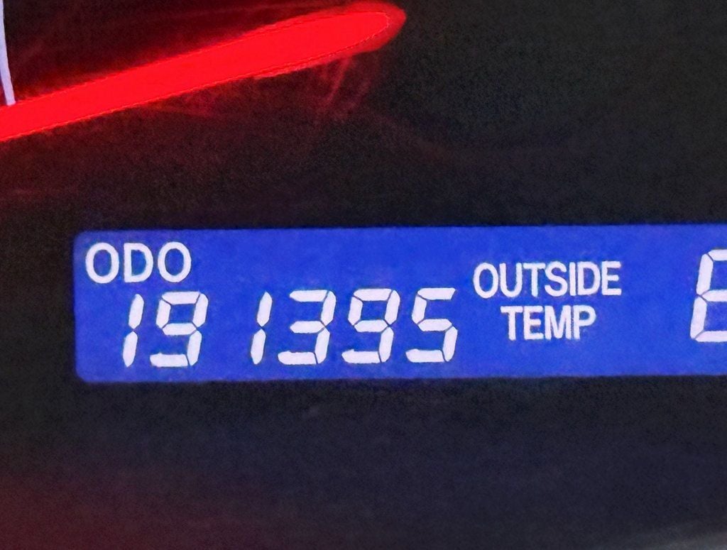 2011 Toyota Camry 4dr Sedan I4 Automatic LE - 22931847 - 13