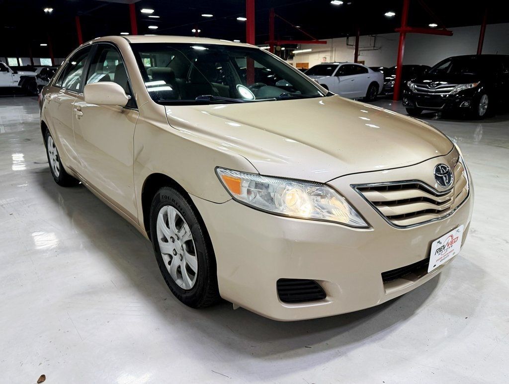 2011 Toyota Camry 4dr Sedan I4 Automatic LE - 22931847 - 7