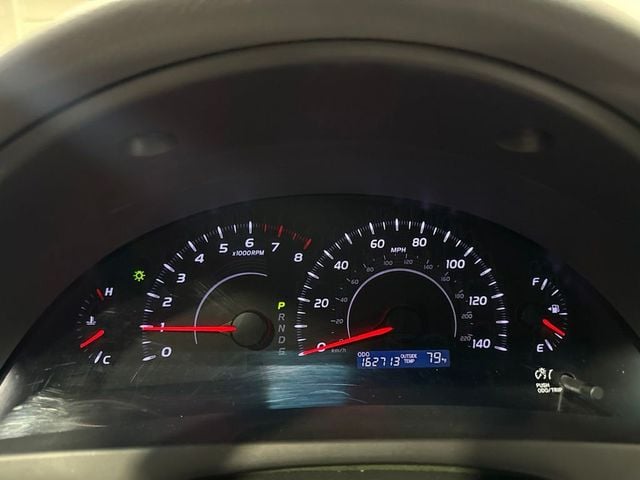 2011 Toyota Camry 4dr Sedan I4 Automatic LE - 23073655 - 11