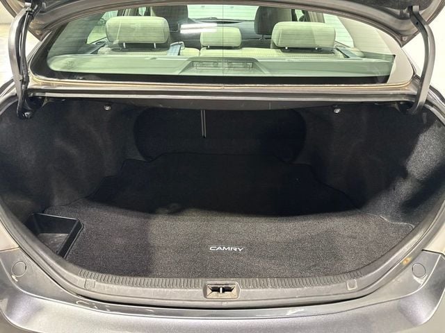 2011 Toyota Camry 4dr Sedan I4 Automatic LE - 23073655 - 20