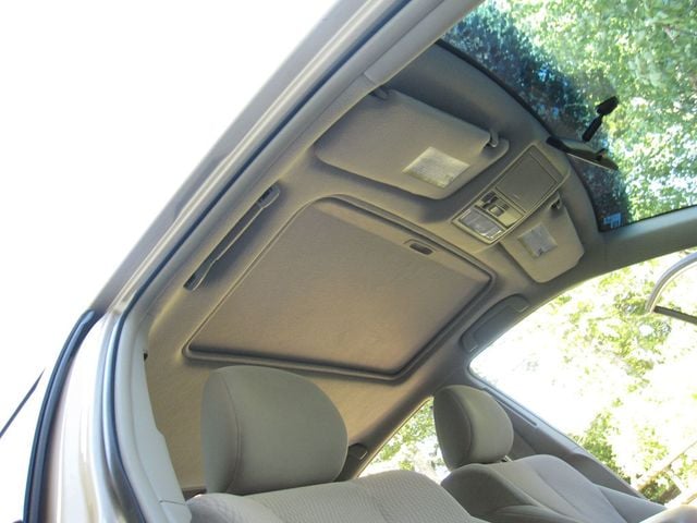 2011 Toyota Camry 4dr Sedan I4 Automatic LE - 23073597 - 25