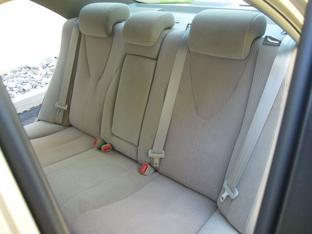 2011 Toyota Camry 4dr Sedan I4 Automatic LE - 23073597 - 29