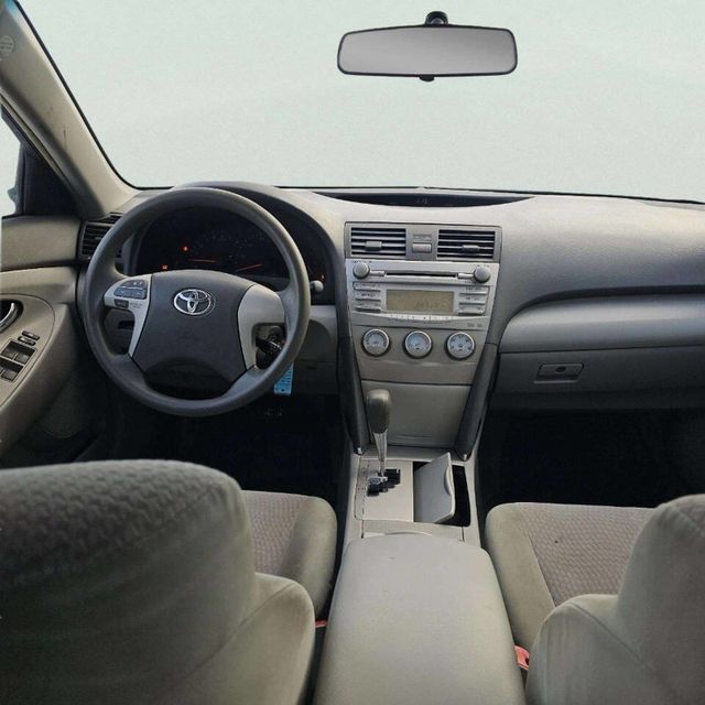 2011 Toyota Camry 4dr Sedan I4 Automatic LE - 22966047 - 7