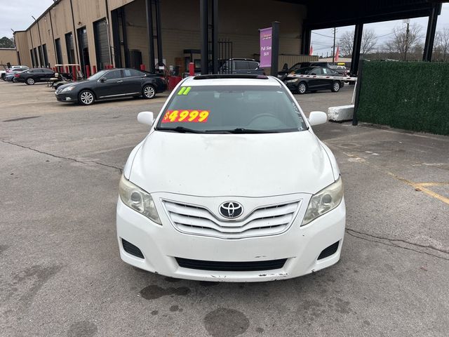 2011 Toyota Camry 4dr Sedan I4 Automatic LE - 22953738 - 1