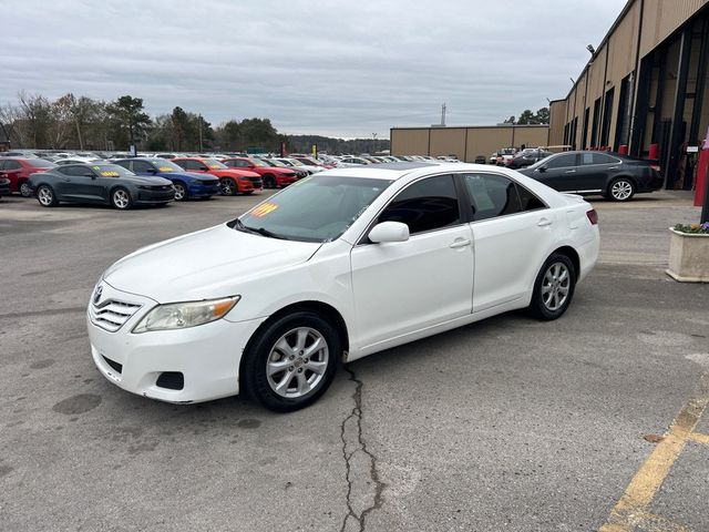 2011 Toyota Camry 4dr Sedan I4 Automatic LE - 22953738 - 2