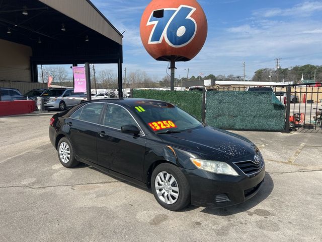 2011 Toyota Camry 4dr Sedan I4 Automatic LE - 22991690 - 0