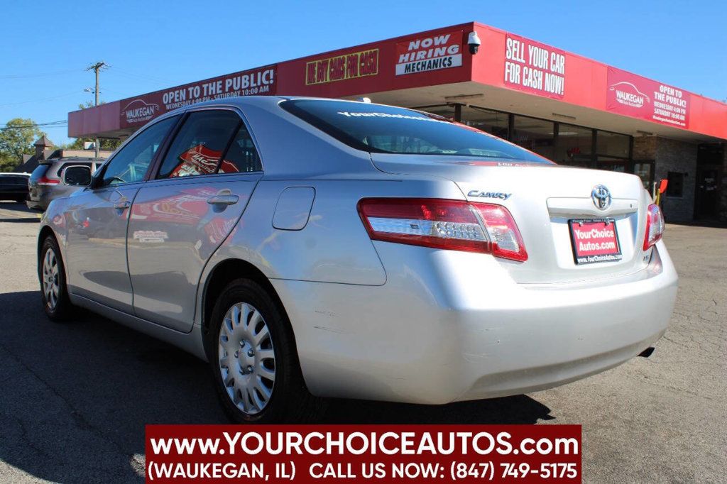 2011 Toyota Camry 4dr Sedan I4 Automatic LE - 22617263 - 4