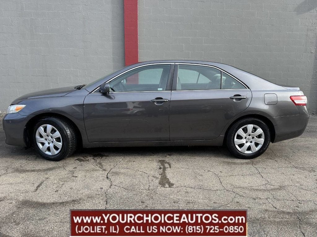 2011 Toyota Camry 4dr Sedan I4 Automatic LE - 22692460 - 1