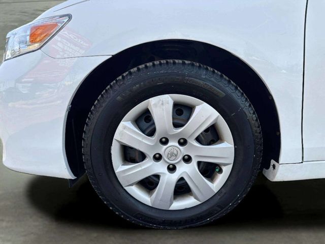 2011 Toyota Camry 4dr Sedan I4 Automatic LE - 22963915 - 23
