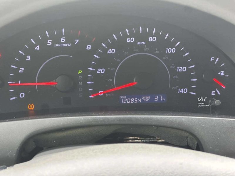 2011 Toyota Camry 4dr Sedan I4 Automatic LE - 23007411 - 23