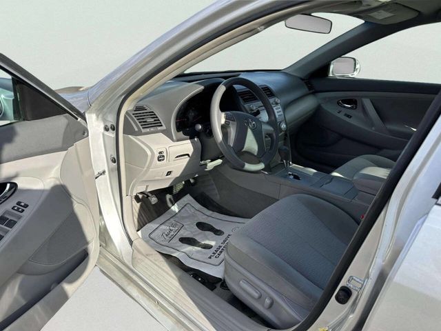 2011 Toyota Camry 4dr Sedan I4 Automatic LE - 23009451 - 10