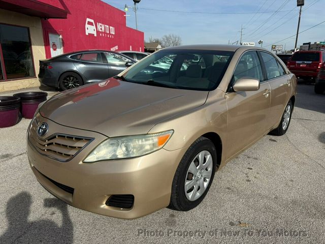 2011 Toyota Camry 4dr Sedan I4 Automatic LE - 22990470 - 20