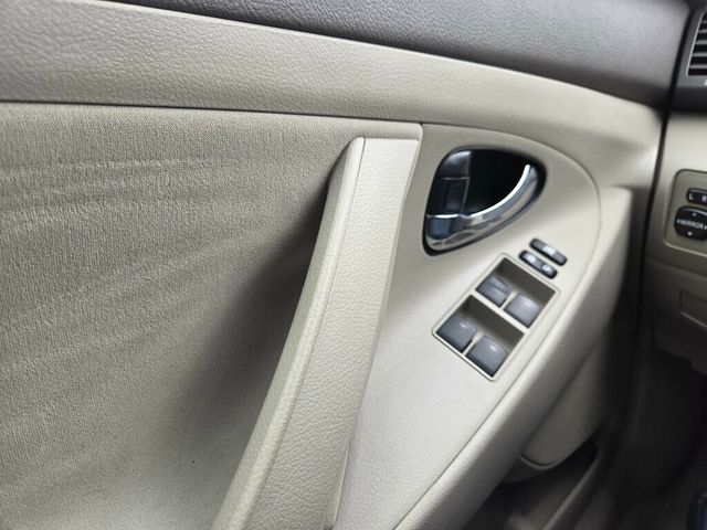 2011 Toyota Camry 4dr Sedan I4 Automatic LE - 22999012 - 16