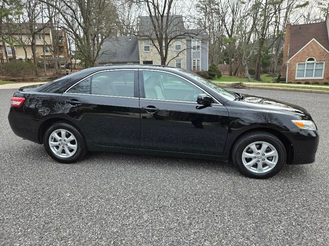 2011 Toyota Camry 4dr Sedan I4 Automatic LE - 22999012 - 5