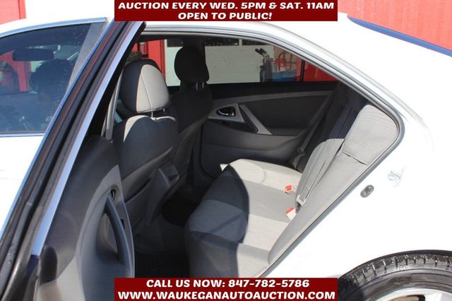 2011 Toyota Camry 4dr Sedan I4 Automatic SE - 22942582 - 6