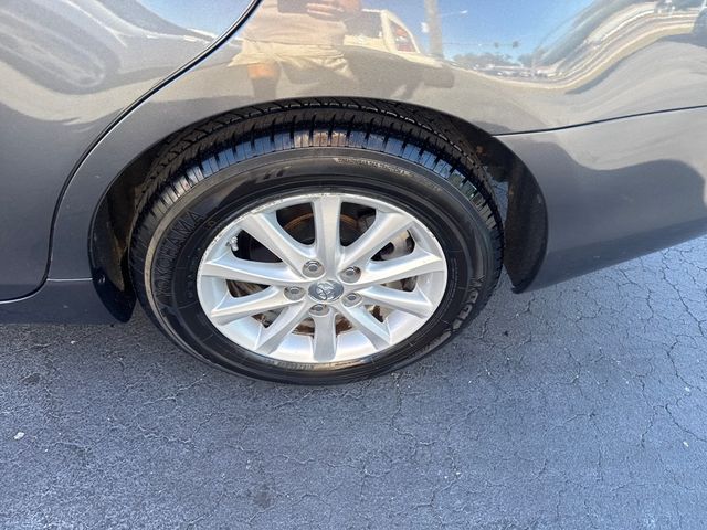 2011 Toyota Camry 4dr Sedan I4 Automatic XLE - 22962696 - 8