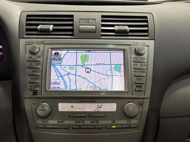 2011 Toyota Camry 4dr Sedan I4 Automatic XLE - 23018673 - 23