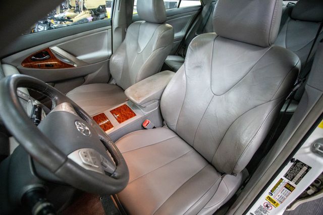 2011 Toyota Camry 4dr Sedan I4 Automatic XLE - 22990682 - 3