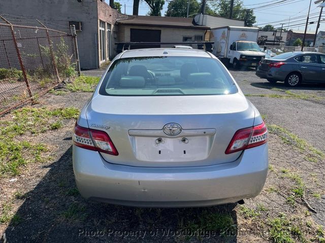2011 Toyota Camry 4dr Sedan I4 Manual LE - 23060135 - 1