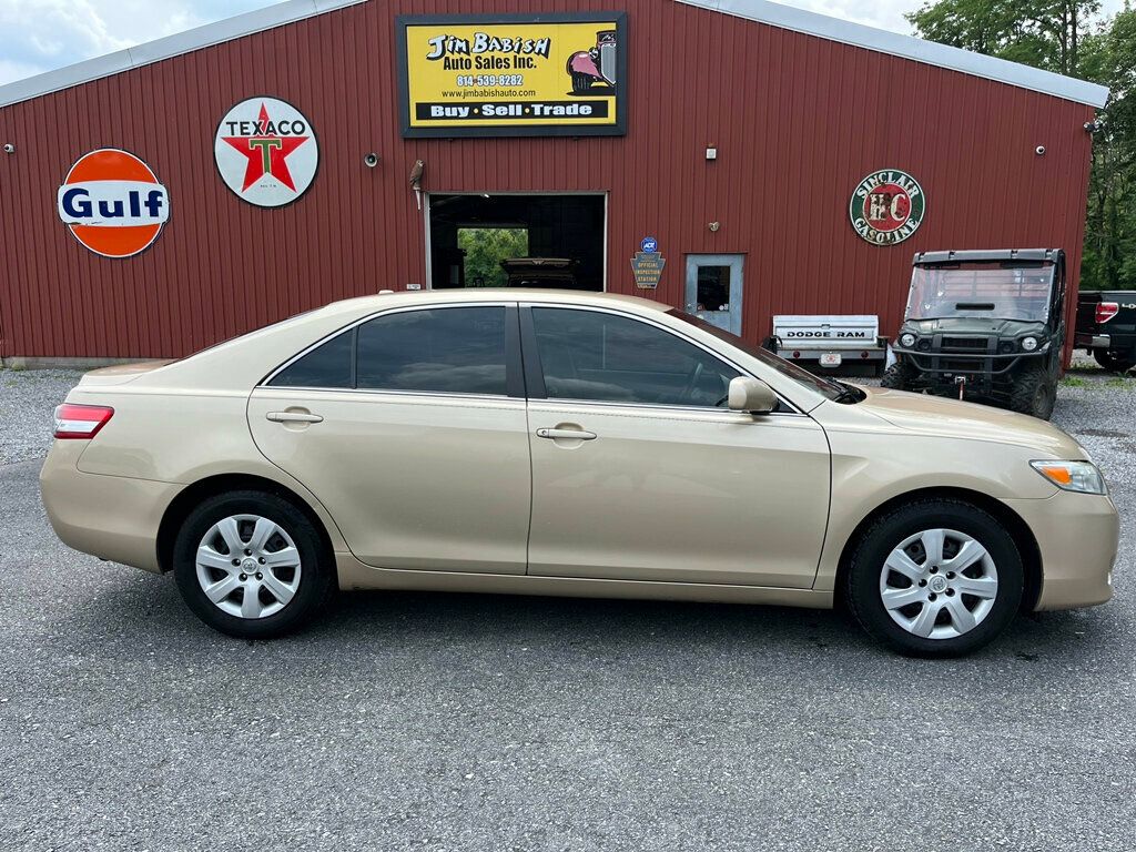 2011 Toyota Camry 6-speed Manual Transmission 3 pedals  - 22522391 - 29