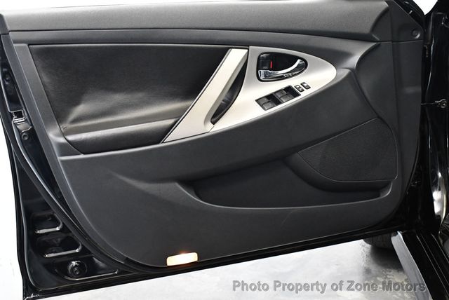 2011 Toyota Camry BASE - 22443374 - 29