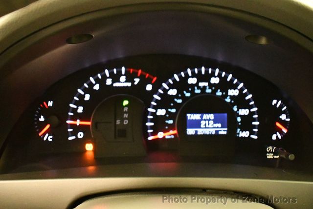 2011 Toyota Camry BASE - 22681154 - 29