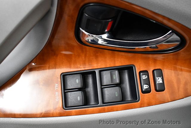 2011 Toyota Camry BASE - 22681154 - 36