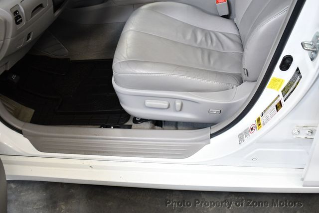 2011 Toyota Camry BASE - 22681154 - 8