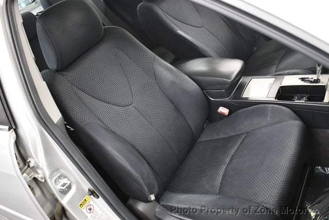 2011 Toyota Camry BASE - 22912575 - 10