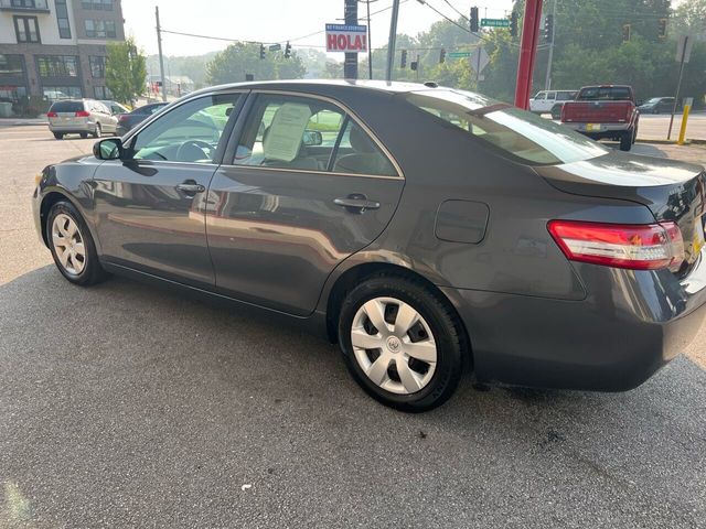 2011 Toyota Camry Base 4dr Sedan 6A - 22314841 - 4