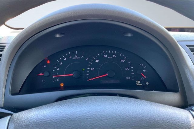 2011 Toyota Camry LE - 22972829 - 23