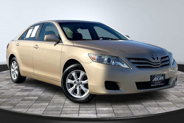 2011 Toyota Camry LE - 22972829 - 2